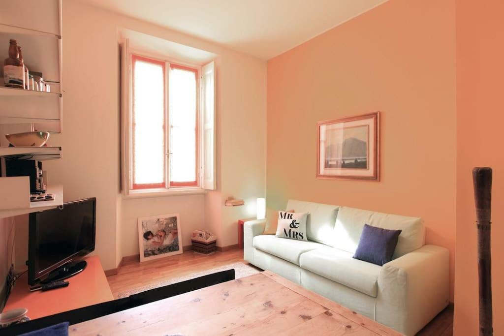 Appartamento Centro Storico Corso Magenta Cadorna Milano Exterior foto