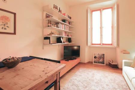 Appartamento Centro Storico Corso Magenta Cadorna Milano Exterior foto